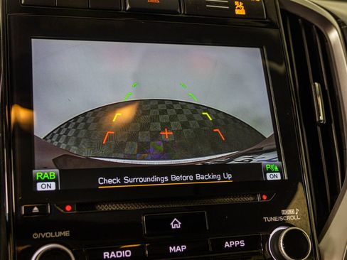 Used 2022 Subaru Ascent Limited w/ Technology Package AWD/4WD image 9