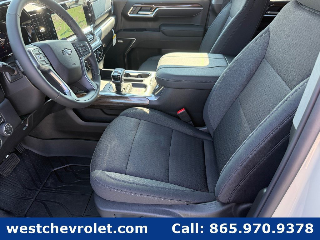 New 2026 Chevrolet Silverado 1500 RST w/ True North Edition Plus AWD/4WD image 10