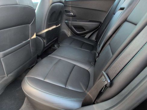 Used 2015 Chevrolet Trax LTZ image 20