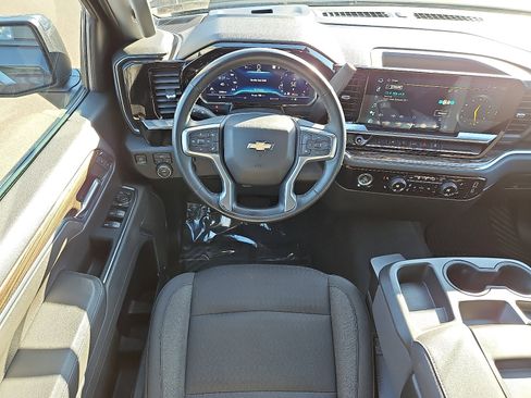 Certified 2023 Chevrolet Silverado 1500 LT image 10