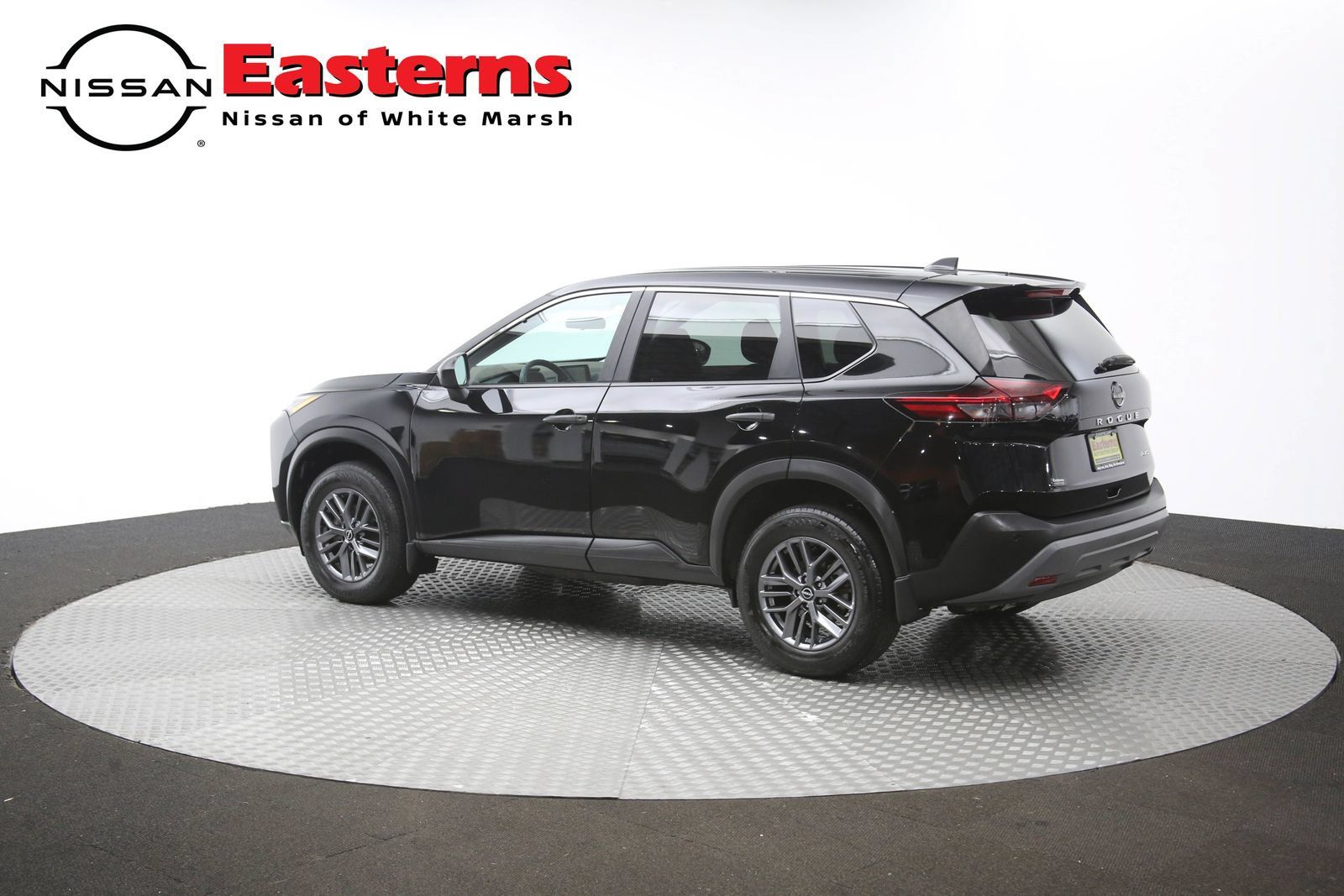 Used 2023 Nissan Rogue S AWD/4WD image 62