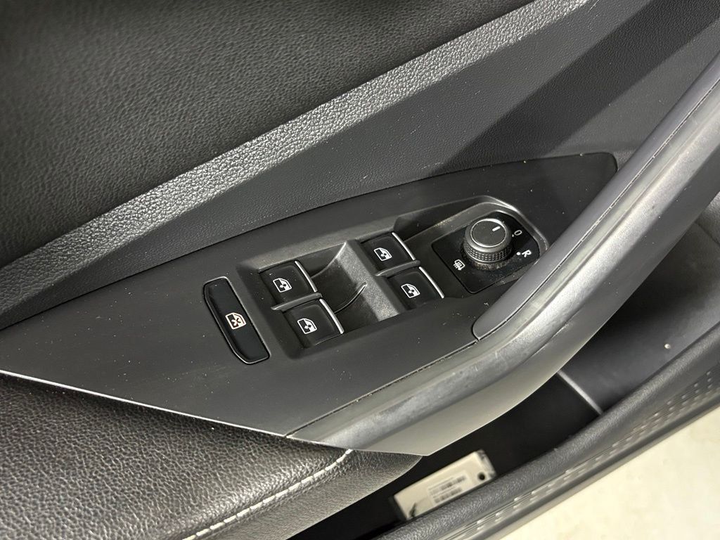 Used 2025 Volkswagen Jetta S FWD image 15