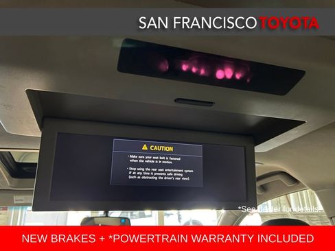 Used 2016 Toyota Sienna XLE Premium FWD image 19