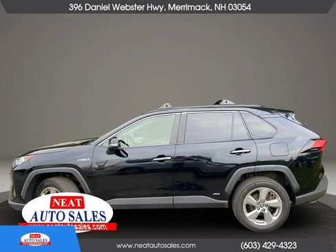 Used 2019 Toyota RAV4 Limited AWD/4WD image 7