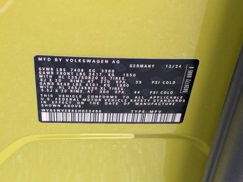 New 2025 Volkswagen ID. Buzz 1st Edition image 39