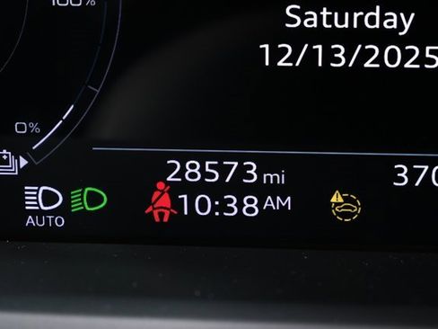 Used 2022 Audi e-tron GT Premium Plus w/ Performance Package image 11