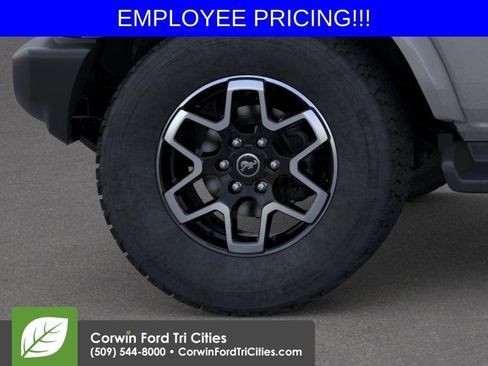 New 2026 Ford Bronco Outer Banks AWD/4WD image 21