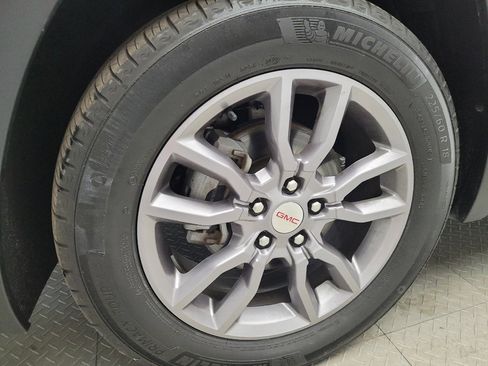 Used 2023 GMC Terrain SLT AWD/4WD image 31