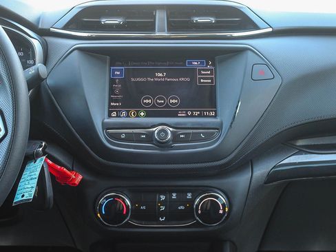 Used 2023 Chevrolet TrailBlazer LS image 14