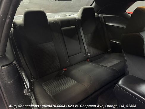 Used 2019 Dodge Challenger R/T image 8