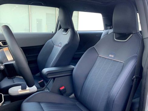 Used 2025 MINI Cooper S image 7