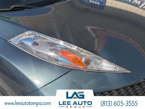 Used 2013 Nissan Juke S image 9