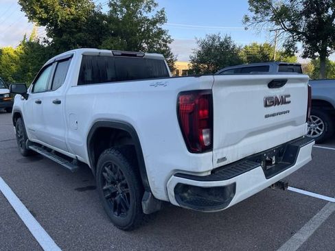 Used 2023 GMC Sierra 1500 Pro w/ Graphite Edition AWD/4WD image 5