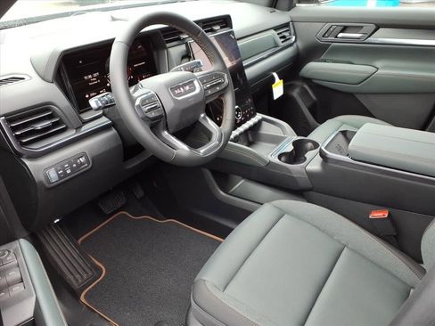 New 2026 GMC Terrain AT4 w/ Convenience Package III image 8