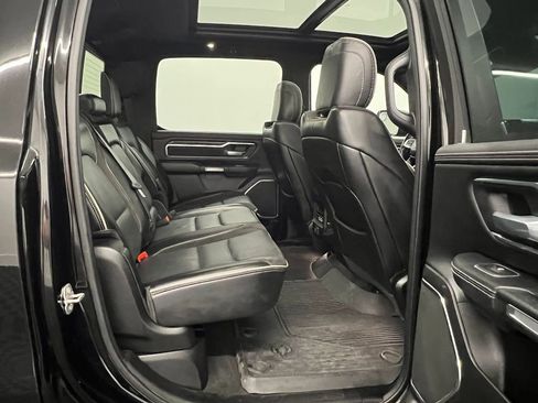 Used 2024 RAM 1500 Laramie AWD/4WD image 25