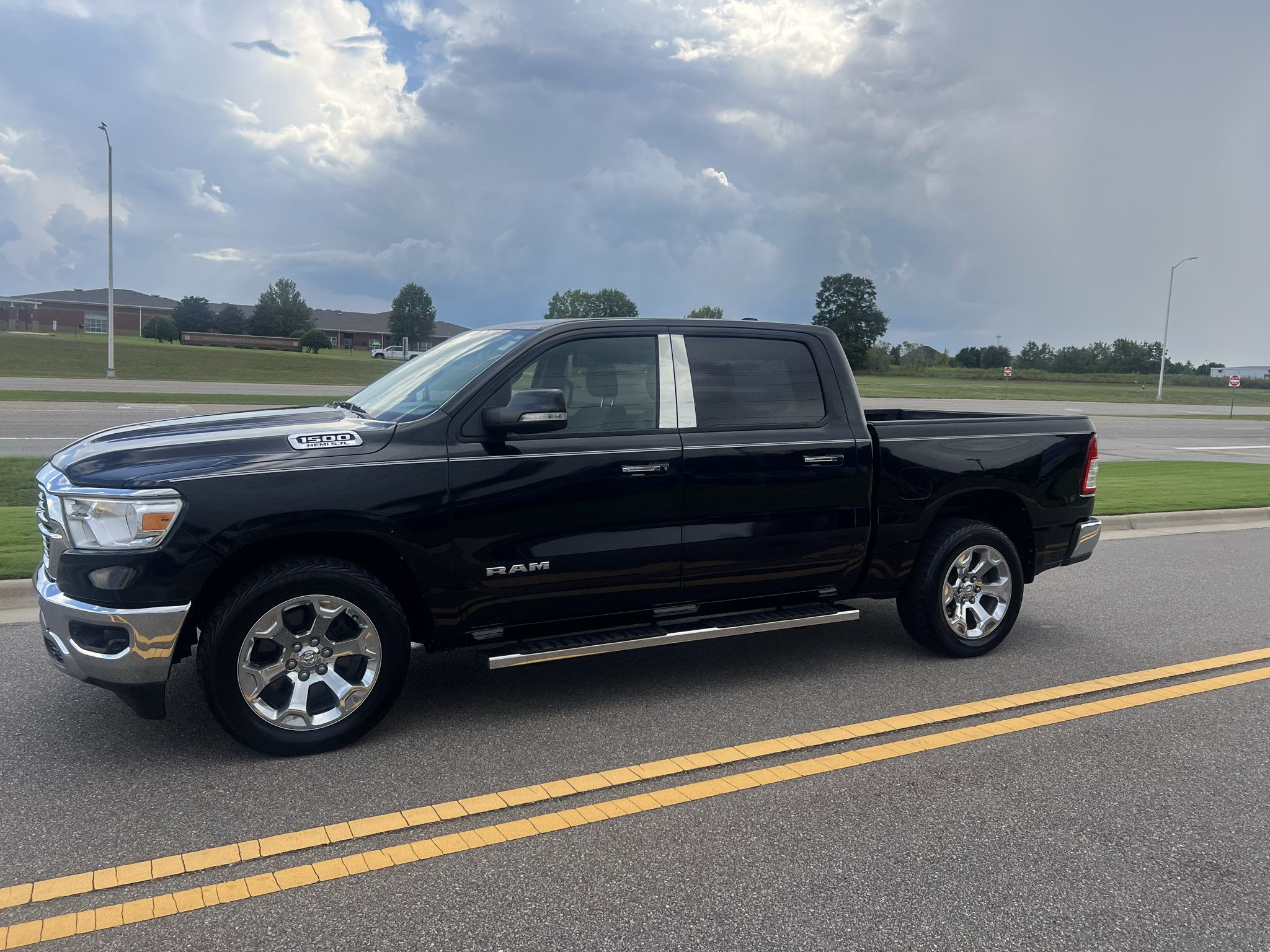 Used 2019 RAM 1500 Big Horn RWD image 11