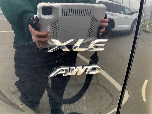 New 2026 Toyota Corolla Cross XLE image 15