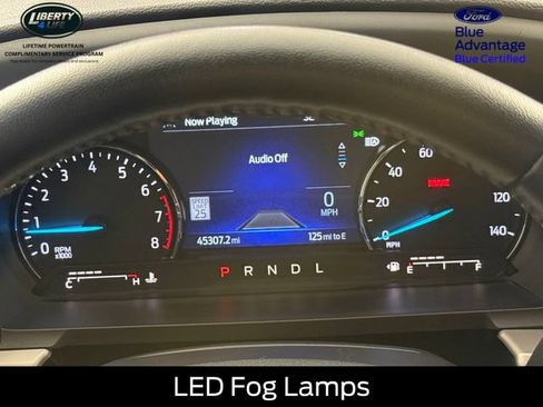 Used 2022 Ford Explorer XLT w/ Equipment Group 202A AWD/4WD image 30