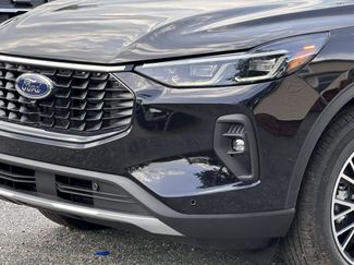 New 2025 Ford Escape Base w/ PHEV Premium Package video 2