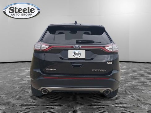 Used 2018 Ford Edge Titanium w/ Equipment Group 302A image 4