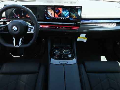 New 2027 BMW 540i xDrive w/ M Sport Package AWD/4WD image 14