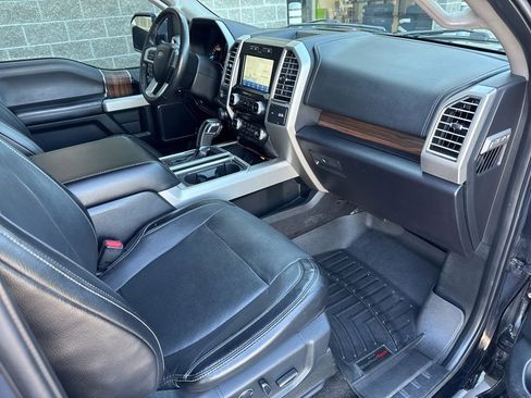 Used 2016 Ford F150 Lariat w/ Equipment Group 502A Luxury AWD/4WD image 37