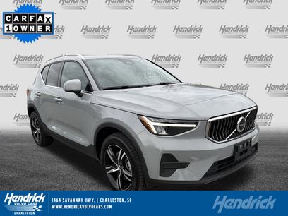 Certified 2025 Volvo XC40 B5 Core