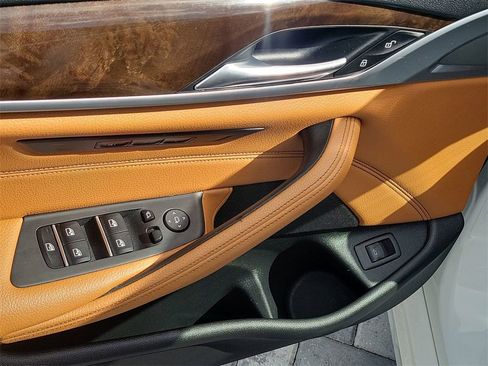 Used 2019 BMW 540i xDrive 540i xDrive w/ Convenience Package image 24