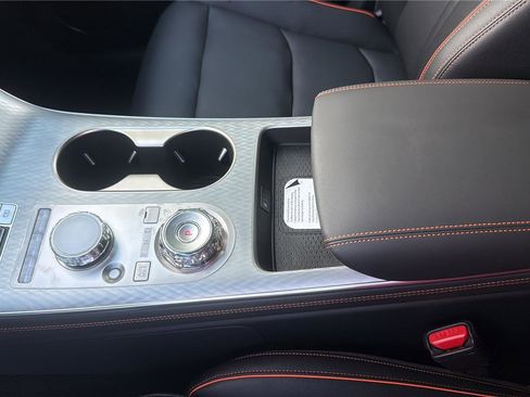 New 2026 Genesis GV70 2.5T Sport Prestige AWD/4WD image 19