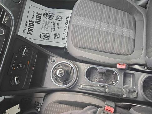 Used 2012 Volkswagen Beetle 2.0T image 17