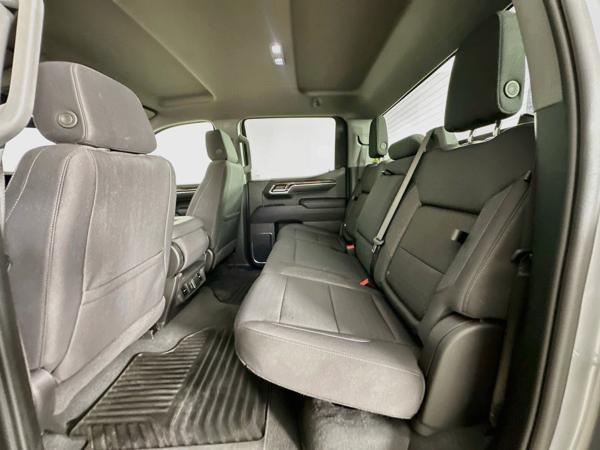 Used 2024 GMC Sierra 1500 Elevation AWD/4WD image 27