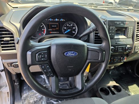 Used 2017 Ford F250 XL w/ Power Equipment Group AWD/4WD image 13