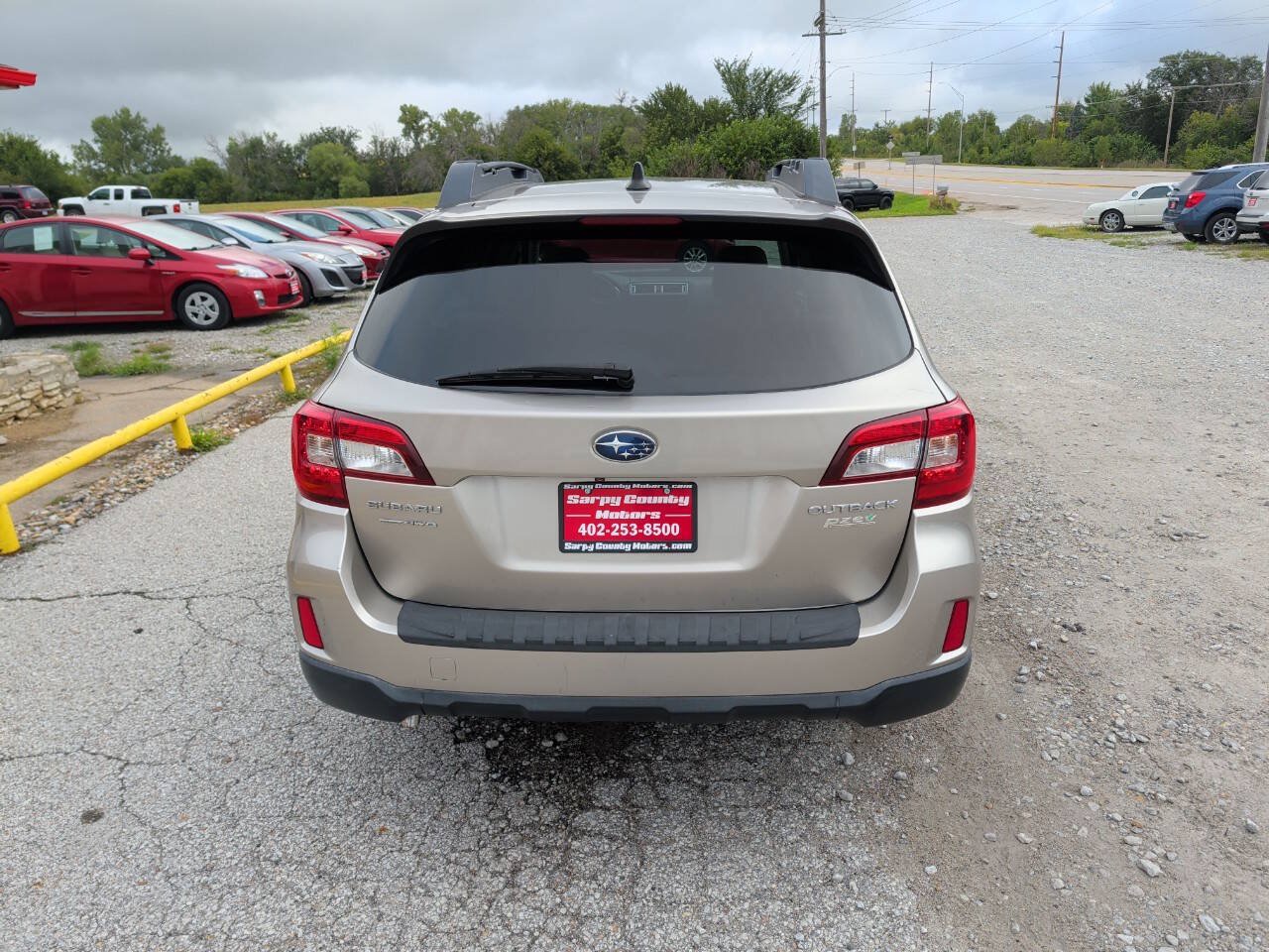 Used 2017 Subaru Outback 2.5i Premium AWD/4WD image 4
