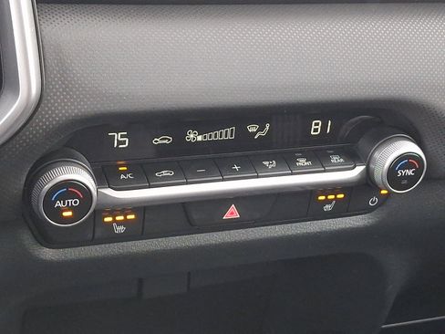 Used 2025 MAZDA CX-50 AWD 2.5 S w/ Premium Package image 17