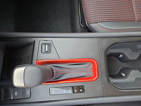 New 2026 Nissan Kicks SR w/ Cold Weather Package image 23