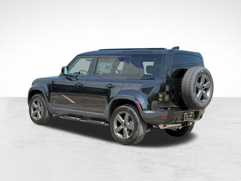 New 2026 Land Rover Defender 110 S AWD/4WD image 3