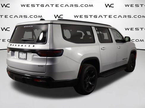 Used 2025 Jeep Wagoneer L Series II w/ Convenience Group I AWD/4WD image 56