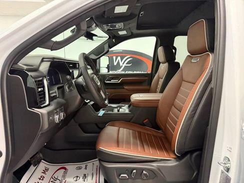 New 2026 GMC Sierra 2500 Denali Ultimate AWD/4WD image 11