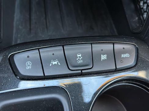 Used 2025 Chevrolet TrailBlazer LT w/ Driver Confidence Package image 29