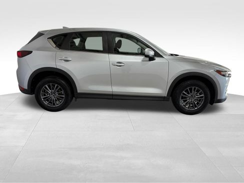 Used 2019 MAZDA CX-5 Sport w/ I-ACTIVSENSE Package image 4