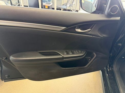 Used 2021 Honda Civic Sport image 33