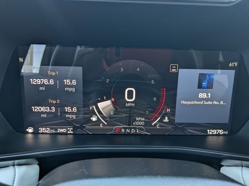 Used 2024 GMC Canyon AT4X w/ AT4X AEV Edition image 17