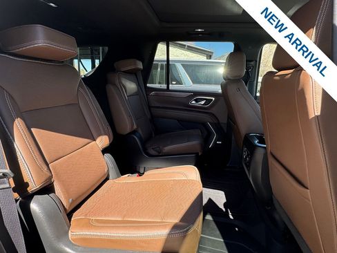 Used 2023 Chevrolet Tahoe High Country image 9