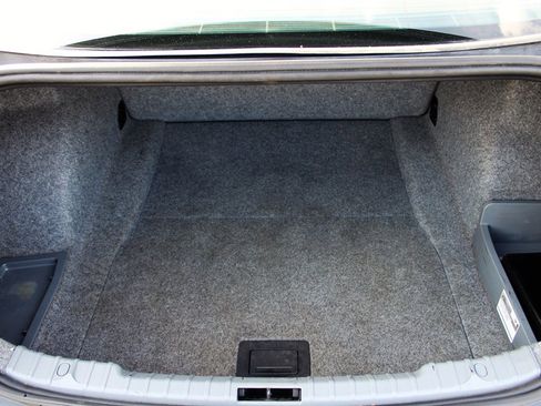 Used 2008 BMW 335xi Sedan image 29