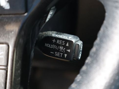 Used 2023 Toyota 4Runner TRD Off-Road Premium AWD/4WD image 13