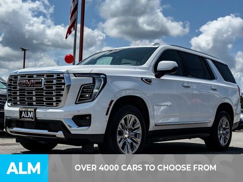 Used 2025 GMC Yukon Denali AWD/4WD image 2