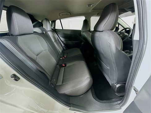 Used 2024 Subaru Crosstrek 2.0i Premium image 7