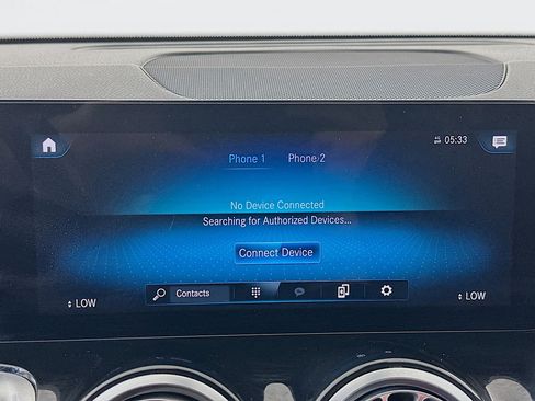 Used 2023 Mercedes-Benz GLB 250 image 22