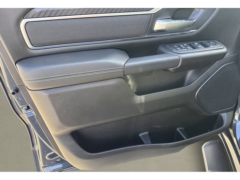 New 2026 RAM 1500 Big Horn AWD/4WD image 12