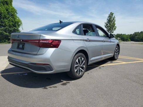 Used 2025 Volkswagen Jetta S FWD image 6